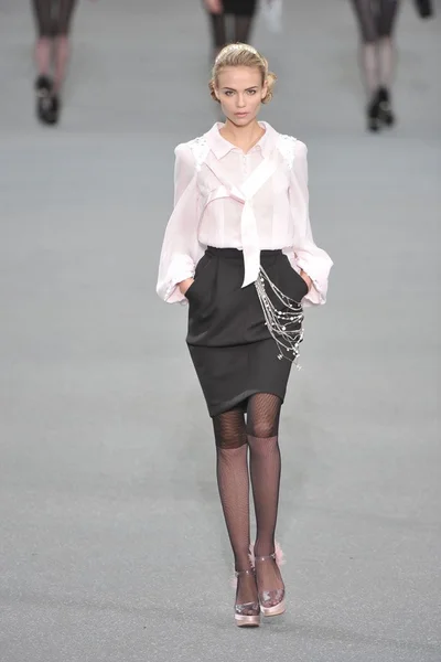 Look 43